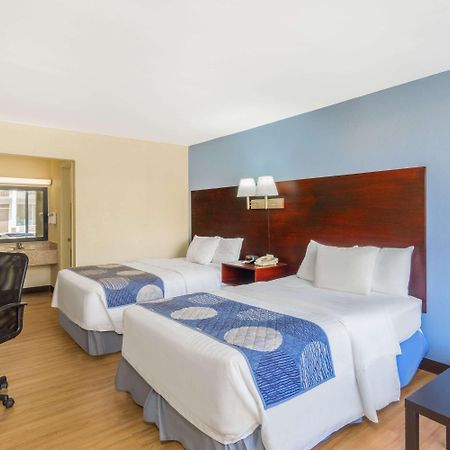 Days Inn By Wyndham סטייטסוויל מראה חיצוני תמונה