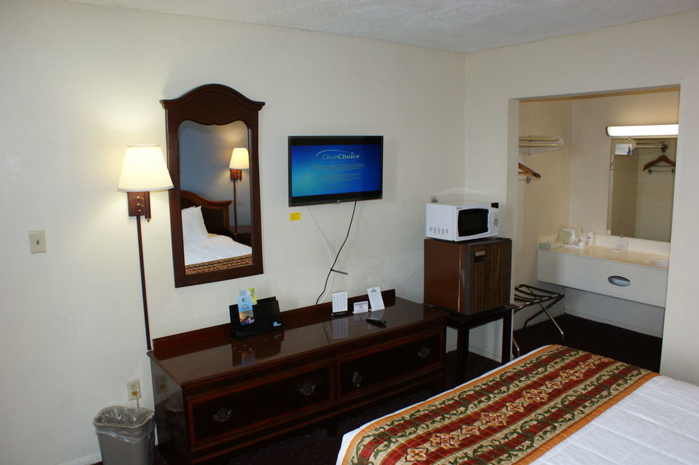 Days Inn By Wyndham סטייטסוויל מראה חיצוני תמונה