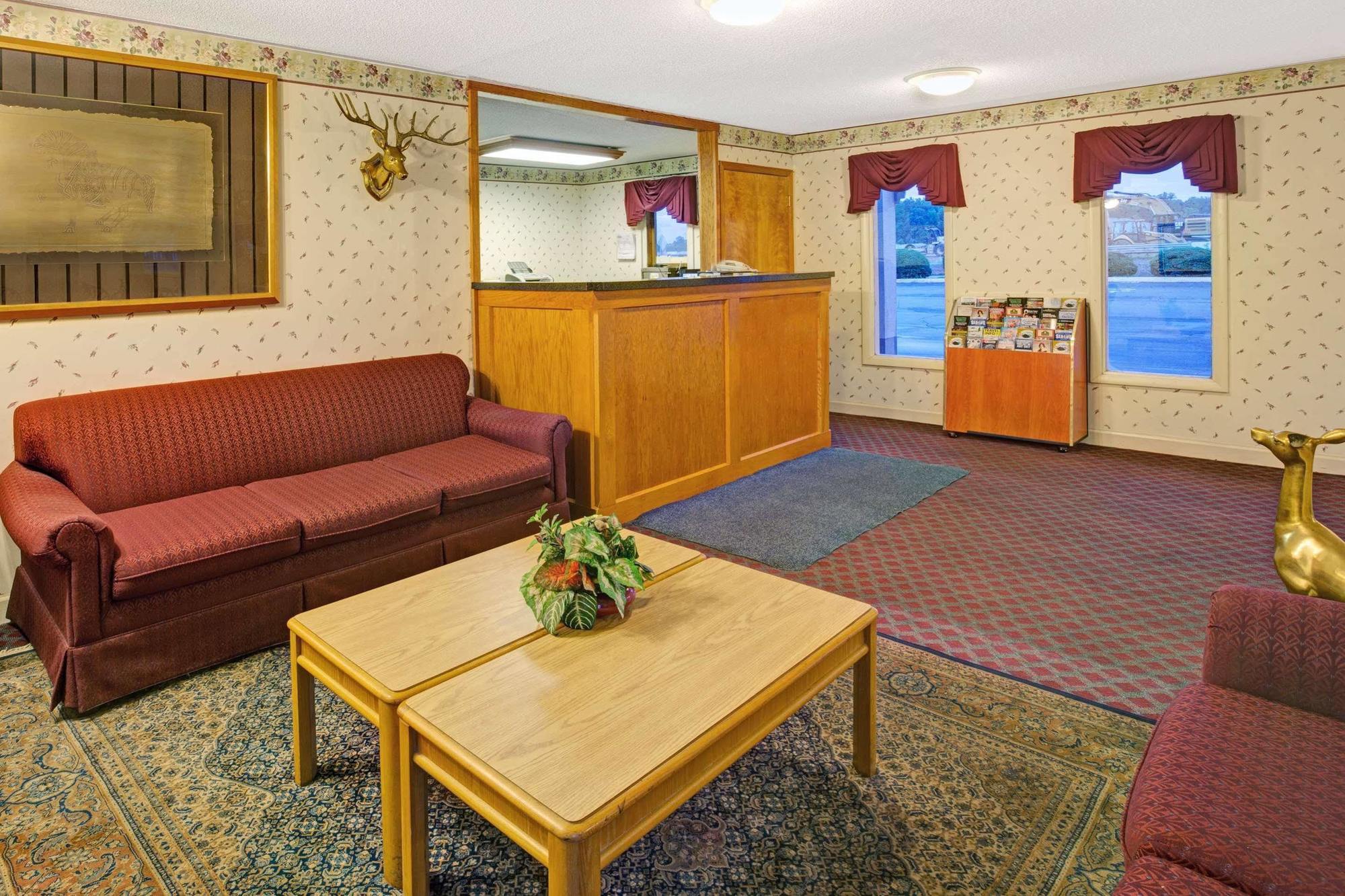 Days Inn By Wyndham סטייטסוויל מראה חיצוני תמונה